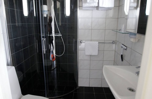 Vikingstad Hotel | Sjögestad Motell