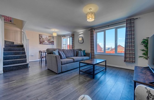 Rugby Casa | Home From Home-Casa-Moderno-Baño Privado