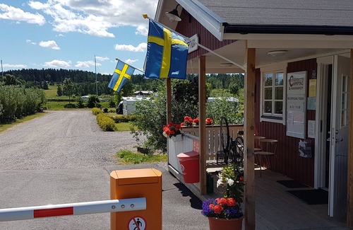 Soderkoping Alquiler De RV | Skeppsdockans Camping & Vandrarhem