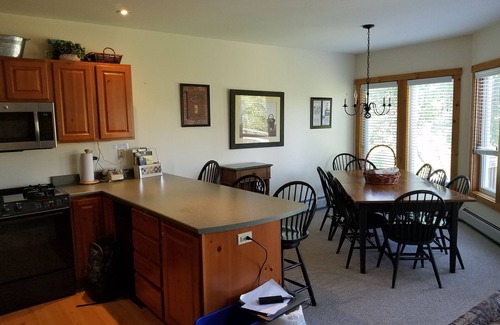 North Troy Casa | Ski in / out townhome, 8 pases de esquí inc. ¡¡cada día!! 4 dormitorios en Raccoon Run !!