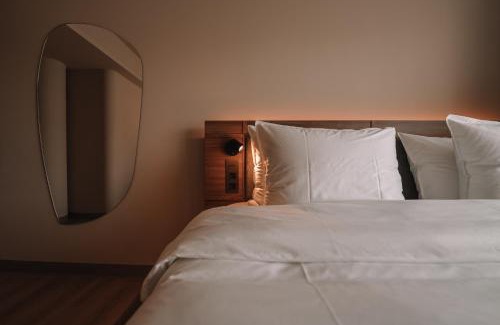 Schipperskwartier Hotel | SKIPR Hotel - adults only