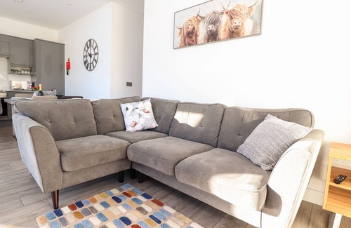 Bolton by Bowland Cabaña | SKIRDEN VIEW, pet friendly, with hot tub in Chatburn