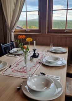 Ringebu Hotel | Skotten Seter - Bed & Husky