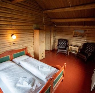 Ringebu Hotel | Skotten Seter - Bed & Husky