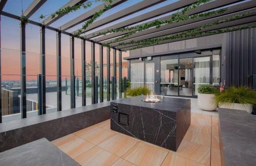 Newcastle Apartamento | Sky Maiden on King with Private Terrace