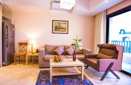 Dahar Apartamento | Sky View Suites Hotel