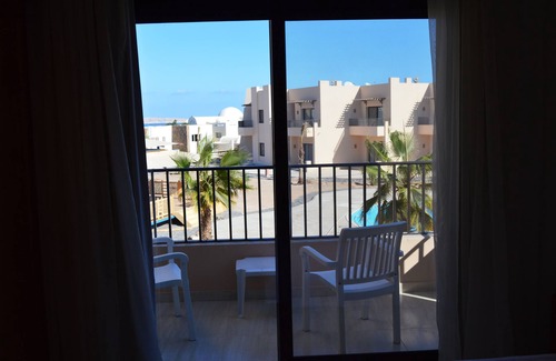 Dahar Apartamento | Sky View Suites Hotel