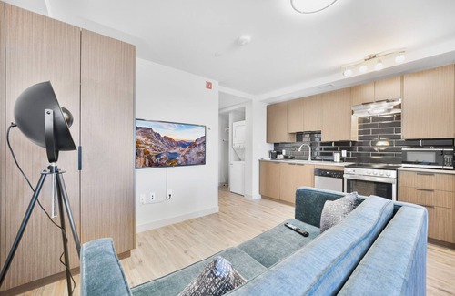 Mount Pleasant Hotel | Skye Hotel & Residences