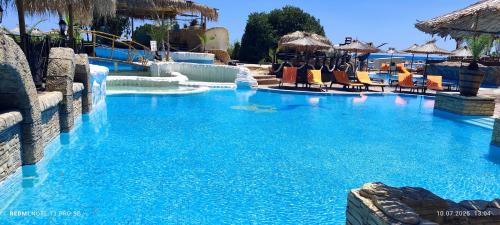 Golden Sands Apartamento | Skyline Sea View - Топ център Златни пясъци, първа линия