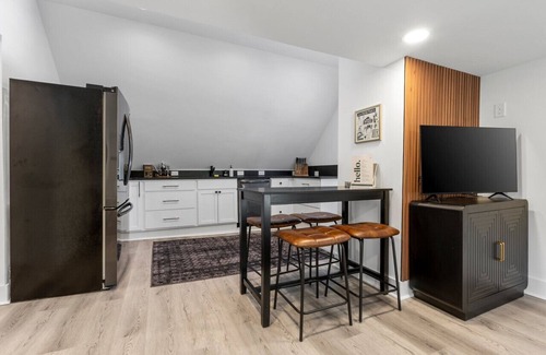 Southern Pines Apartamento | Slate at The Shire 255 - Unit C - Downtown!