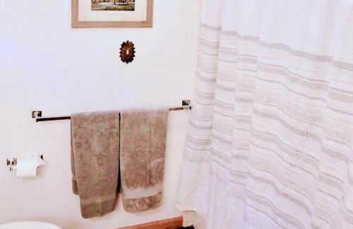 Camp Nelson Casa | Slate Mountain View Hot Tub Sequoias Trail of 100 Giants River EV