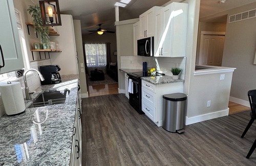 Windsor Casa | Future Legends Home Base + Walk or Bike Everywhere!