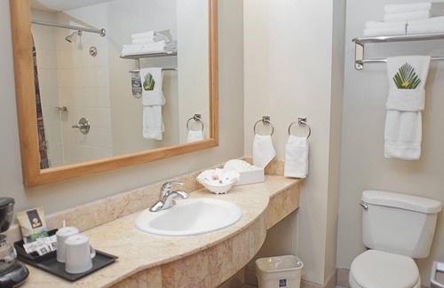 San José Hotel | Sleep Inn Hotel Paseo Las Damas