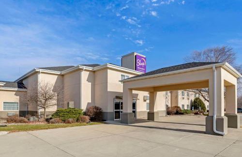 Charles City Hotel | Sleep Inn & Suites