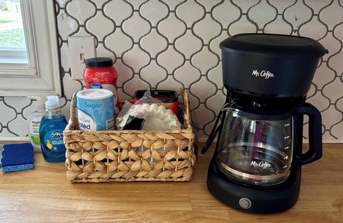 Monroe Casa | Sleeps 10. Bayou Front Home close to ULM, Sports Complexes, Airport and I-20.