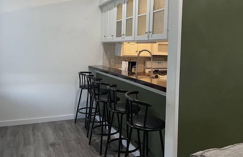 Dale Casa | Sleeps 11 - Minutes to Holiday World