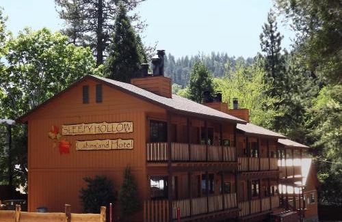 Crestline Cabina | Sleepy Hollow Cabins & Hotel