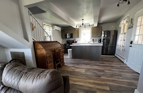 Kewaunee Otro | Sleepy Sheep Farm of Kewaunee near shores of Lake Michigan.