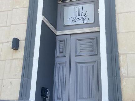 Il-Balluta Apartamento | Sliema Distant Seaview Penthouse