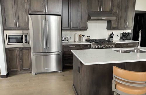 Rossland Villa | Slope Side On Crest - The Ultimate Ski In/Ski Out Family Retreat