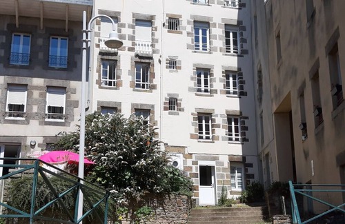 Manche Apartamento | Small apartment in the center close to the port and the beach