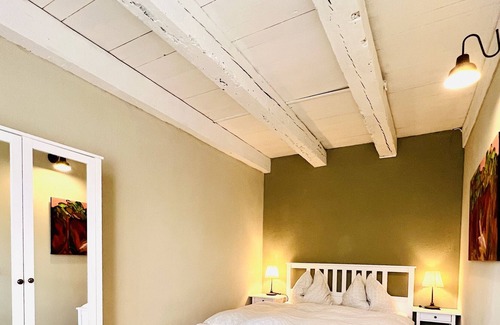 Fehrbellin Cabaña | Small country house with sauna and fireplace on the four-sided courtyard