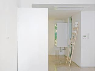 Myeongdong Hotel | Small House Big Door Myeongdong