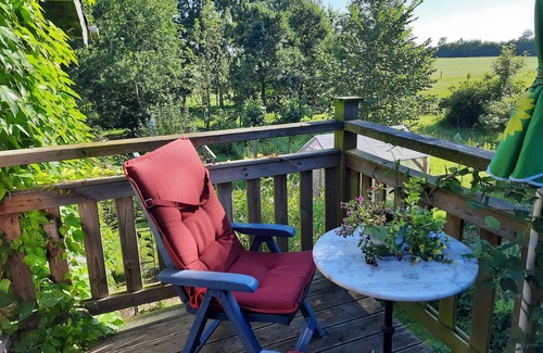 Wankendorf Apartamento | Small vacation apartment with balcony In the attic of a former farmhouse.