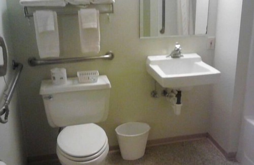 Plankinton Hotel | Rodeway Inn