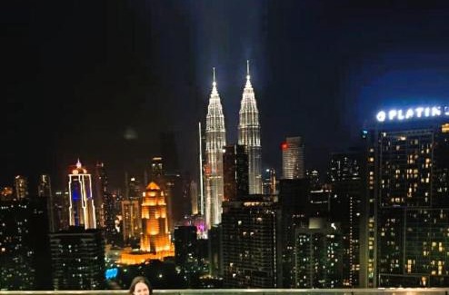 Gua Apartamento | smart stay the luxe colony by cozy white