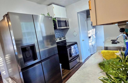 Arley Casa | Smith Lake Escape! Comfy, colorful, family friendly home. Private boat launch