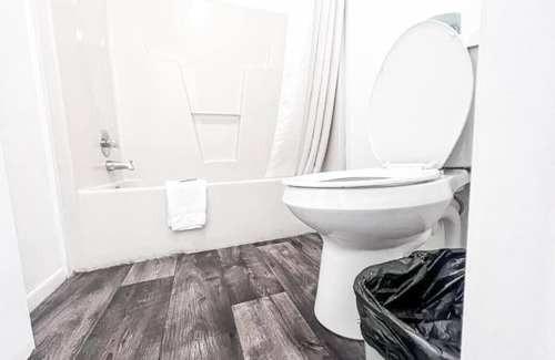 Calhoun Hotel | Smith Motel