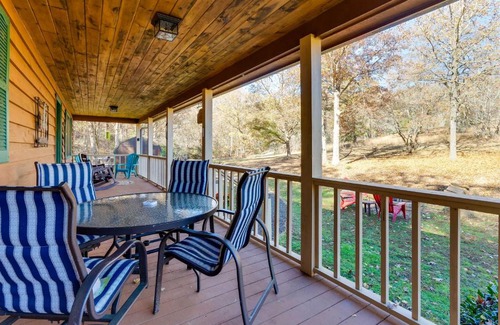 Murphy Casa | Smoky Mountain Cabin with Fire Pit Hike and Fish!