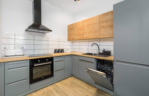 Grunwald Apartamento | Smoluchowskiego 3 Poznań | Cosy Apartment with Parking | Balconies