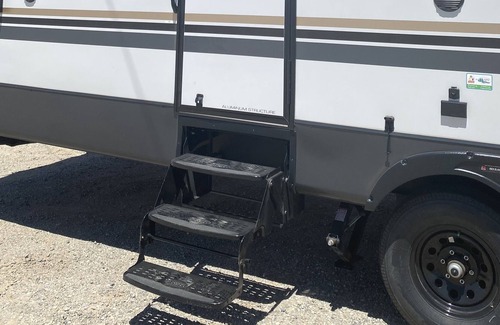 Yuma Casa | SNOWBIRDS - RV CEDAR CREEK COTTAGE