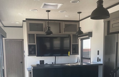 Yuma Casa | SNOWBIRDS - RV CEDAR CREEK COTTAGE