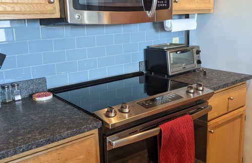 Warren Condominio | Snowcreek Condo - SKI ON / SKI OFF Sugarbush Ski Resort