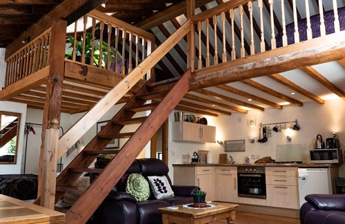 Bangor Cabaña | "BEUDY MAWR" casa con jacuzzi privado y gimnasio en Snowdonia. Cerca de Zip World.