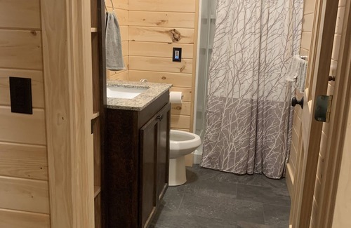 Woodland Cabina | Snowmobilers Getaway - ATVer's Paradise