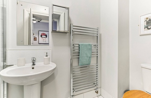 Londonderry Apartamento | Snug at Clarence - Near Museum of Free Derry and Bloody Sunday Memorial