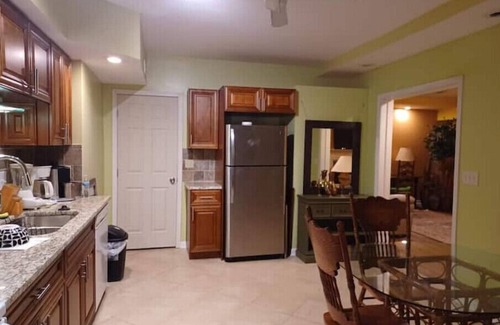 Tucker Apartamento | Snuggle-inn upscale neighborhood