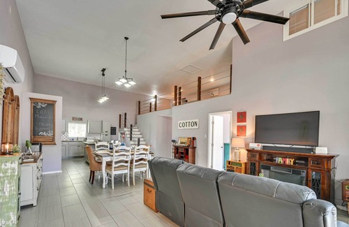 Somerton Casa | Somerton Home with Fireplaces - Near Casino!