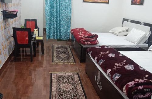 Vrindavan Hotel | Somnath residency radhe nikunj