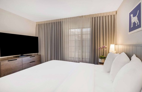Vancouver Hotel | Sonesta ES Suites Portland Vancouver 41st Street