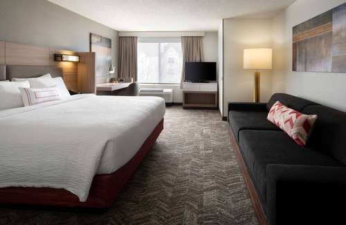 Renton Hotel | Sonesta Select Seattle Renton Suites