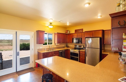 Elgin Casa | Sonoita Elgin Luxury Wine Country Getaway Vacation Rental