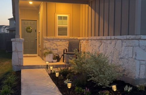 Buda Casa | Soothing 3-bedroom house with AC in charming Buda