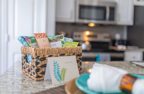 Huntersville Apartamento | Sophisticated Comfort/ Hotel Inspired 2bd 1ba