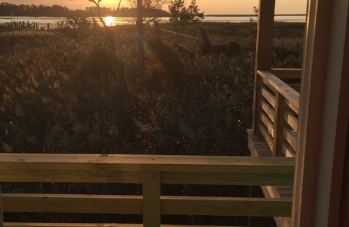 Colington Casa | ¡APARTAMENTO DE INVITADO PRIVADO FRENTE AL SONIDO!