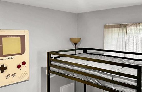 South Bend Casa | South Bend Gem: Ideal Location, Cozy